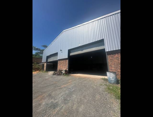 300M² WAREHOUSE TO LET IN WILLOWTON INDUSTRIAL